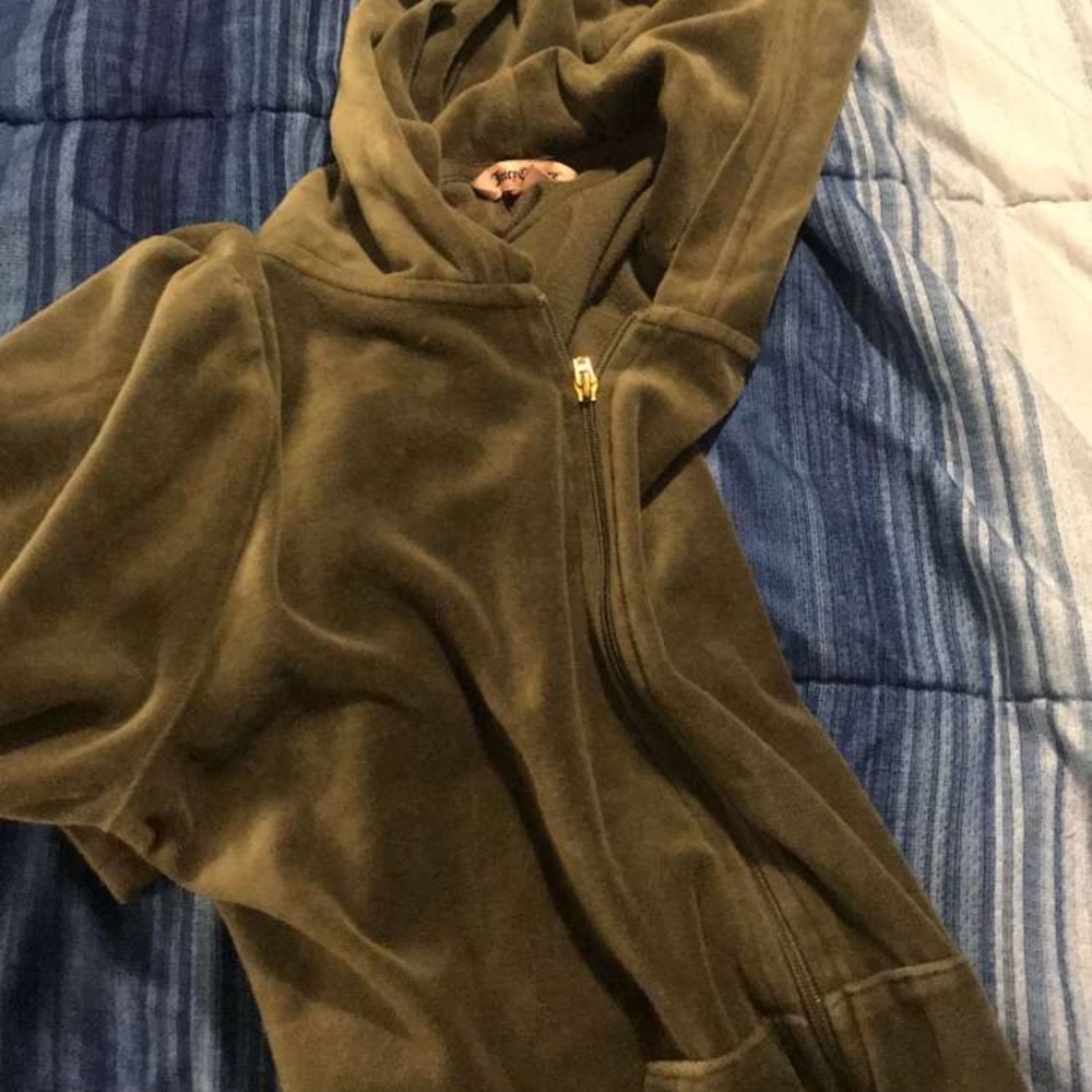 LIKE NEW JUICY COUTURE TRACKSUIT!!!